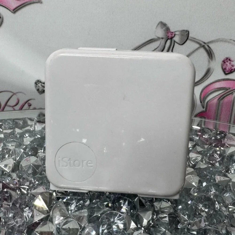 i-store USB dual plug 2 plug in white wall plug phone cords USB silver phone
